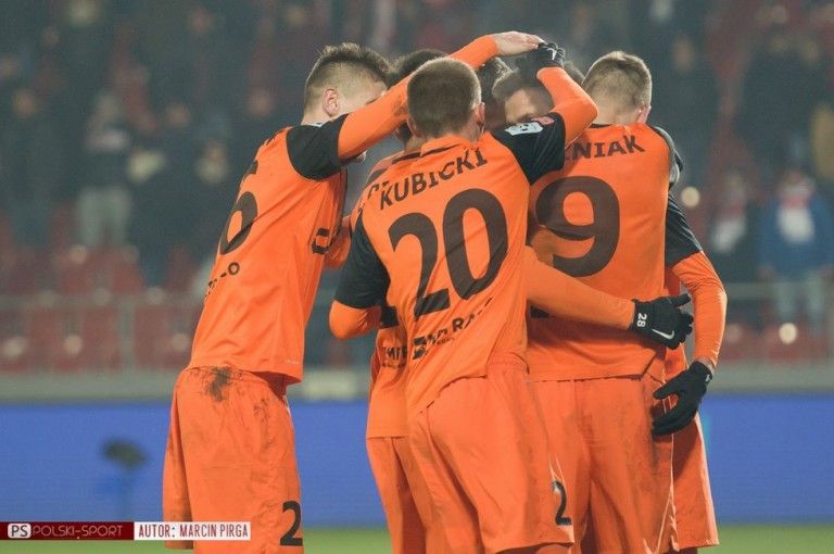 Lotto Ekstraklasa: KGHM Zagłębie górą w meczu „spokojnych”