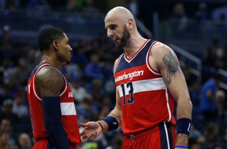 NBA: Druga porażka Wizards w serii, Gortat z double-double [WIDEO]