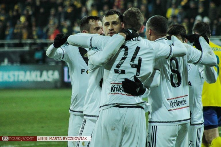 Rewolucja w składzie Legii? Napastnik zagrał na obronie