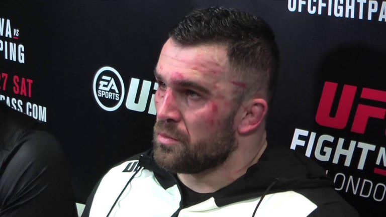 UFC: Daniel Omielańczuk przegrywa na gali w Londynie