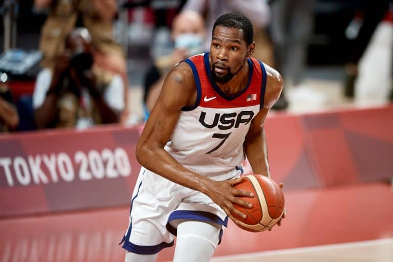 Kevin Durant wybuczany przez fanów Olympiakosu. „Apokalipsa”