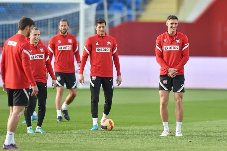 Rosja domaga się odszkodowania od FIFA i UEFA. Chodzi o mecz z Polską