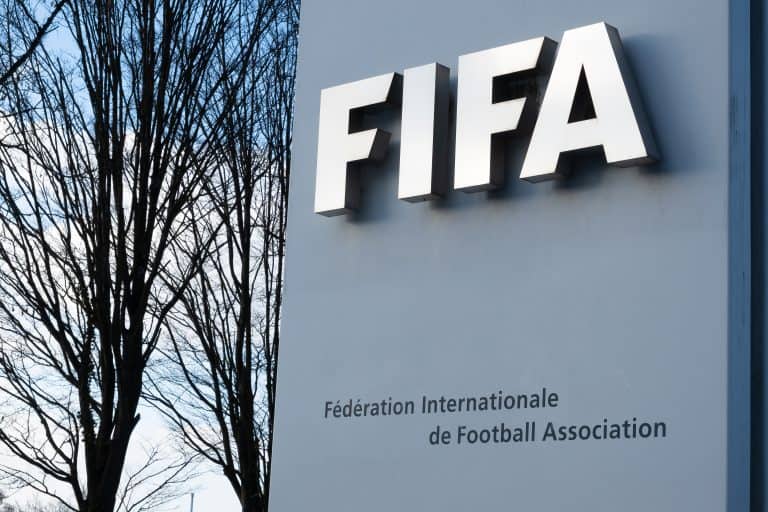 FIFA ponownie uderza w Rosję. Zamroziła pieniądze za Mistrzostwa Świata 2018