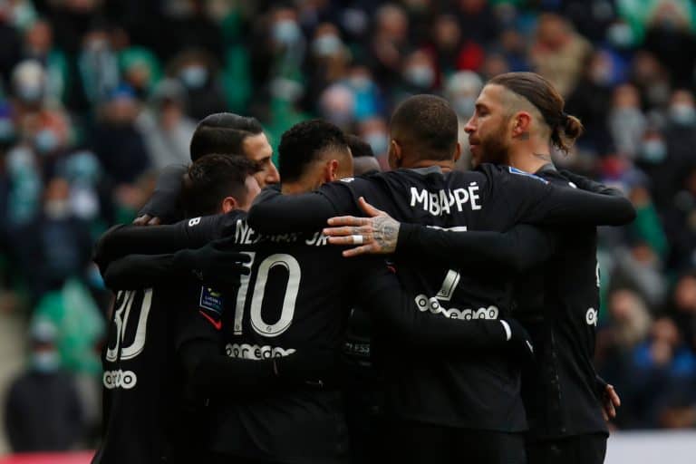 Messi i Neymar wygwizdani przez kibiców PSG. Argentyńczyk wróci do Barcelony?