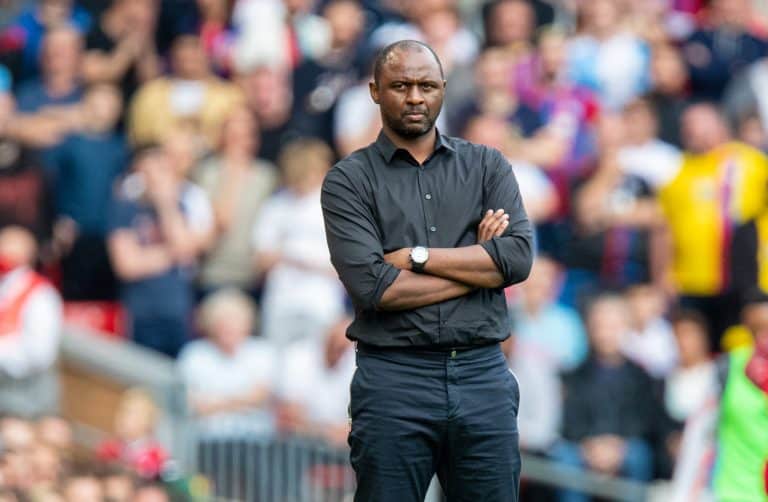 Patrick Vieira dostał białej gorączki. Sprzedał kopa kibicowi Evertonu