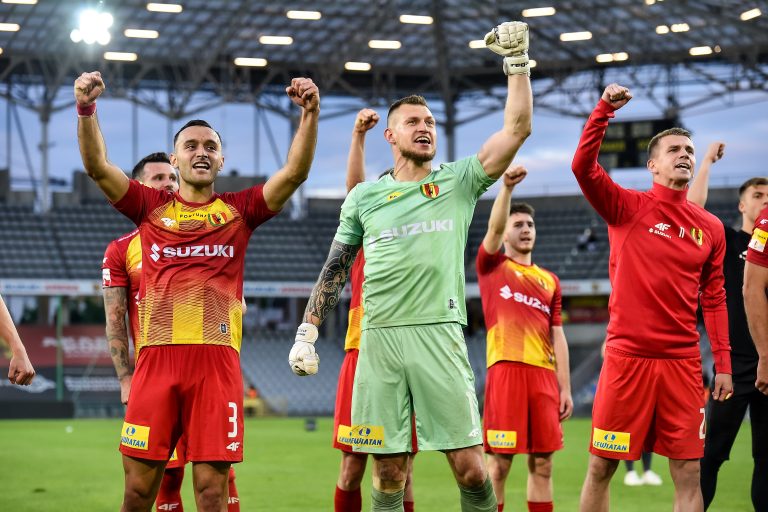 Korona Kielce i Chrobry Głogów w finale baraży. Powalczą o Ekstraklasę