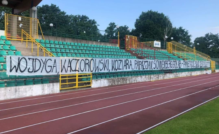 Transparenty stadion Legionovia Legionowo