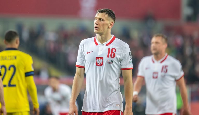 Krystian Bielik zmienia klub. Zostały już tylko testy medyczne