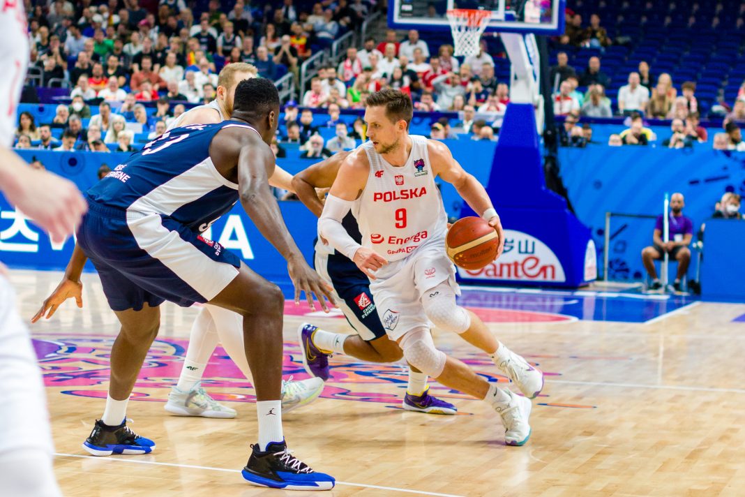 Mateusz Ponitka, Polska - Francja, EuroBasket 2022, Koszykówka