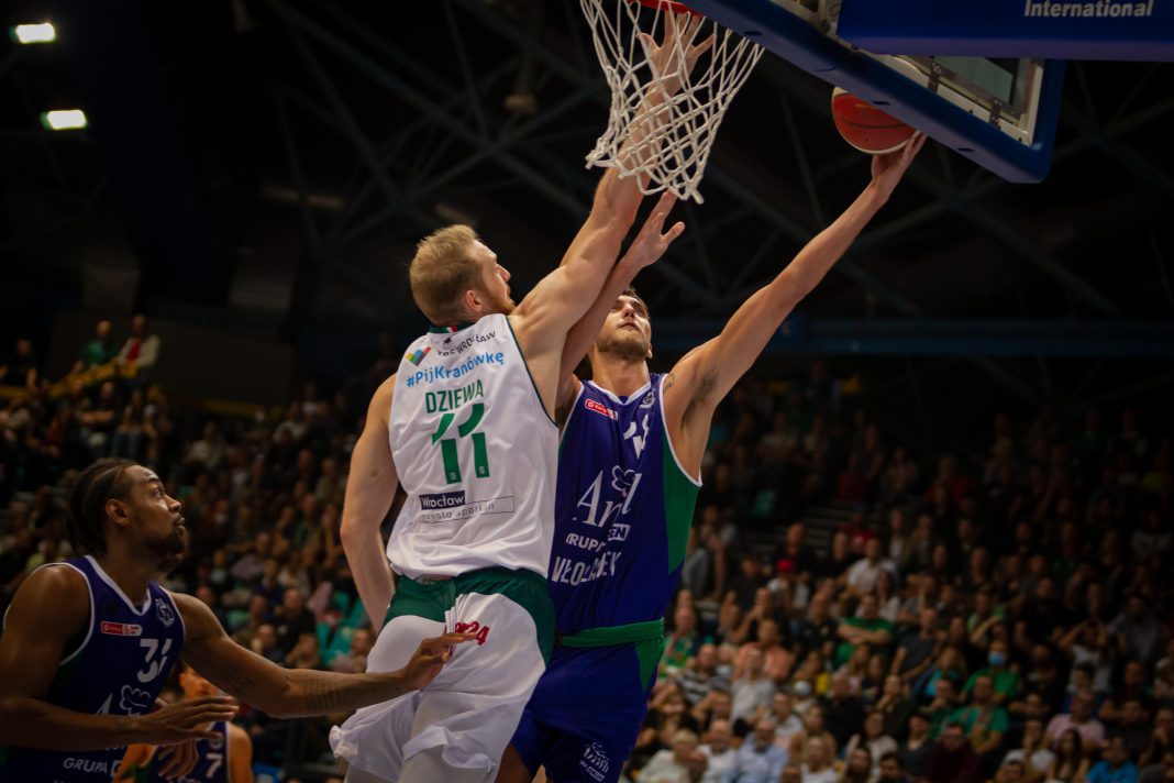 Luke Petrasek, Aleksander Dziewa, Anwil - Śląsk