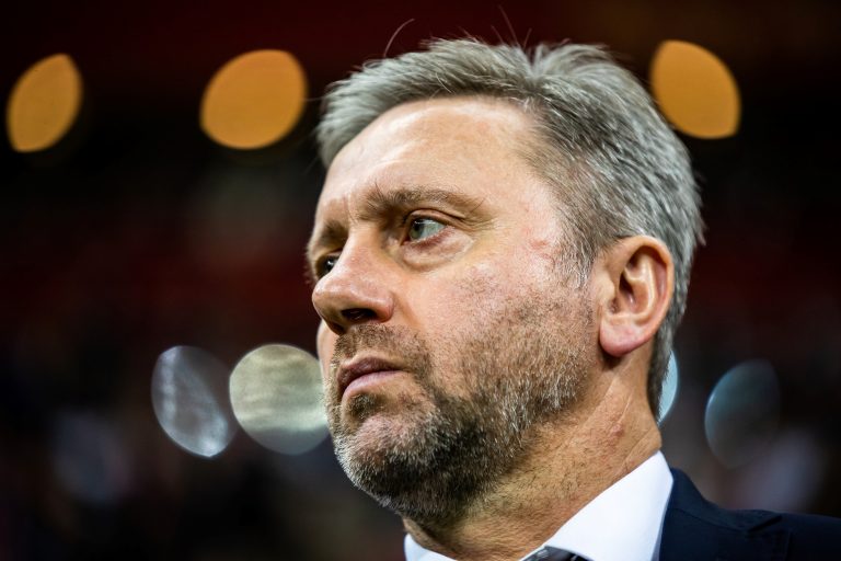 Jerzy Brzęczek nie jest już trenerem Wisły Kraków. Kiepska sytuacja w tabeli