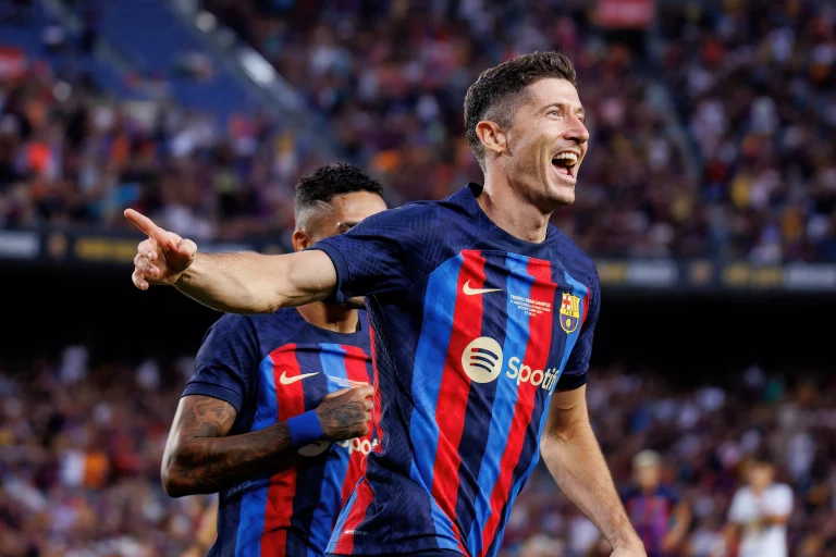Barcelona – Espanyol: Typy Bukmacherskie i Kursy (31.12). Kto zatriumfuje w derbach Barcelony?