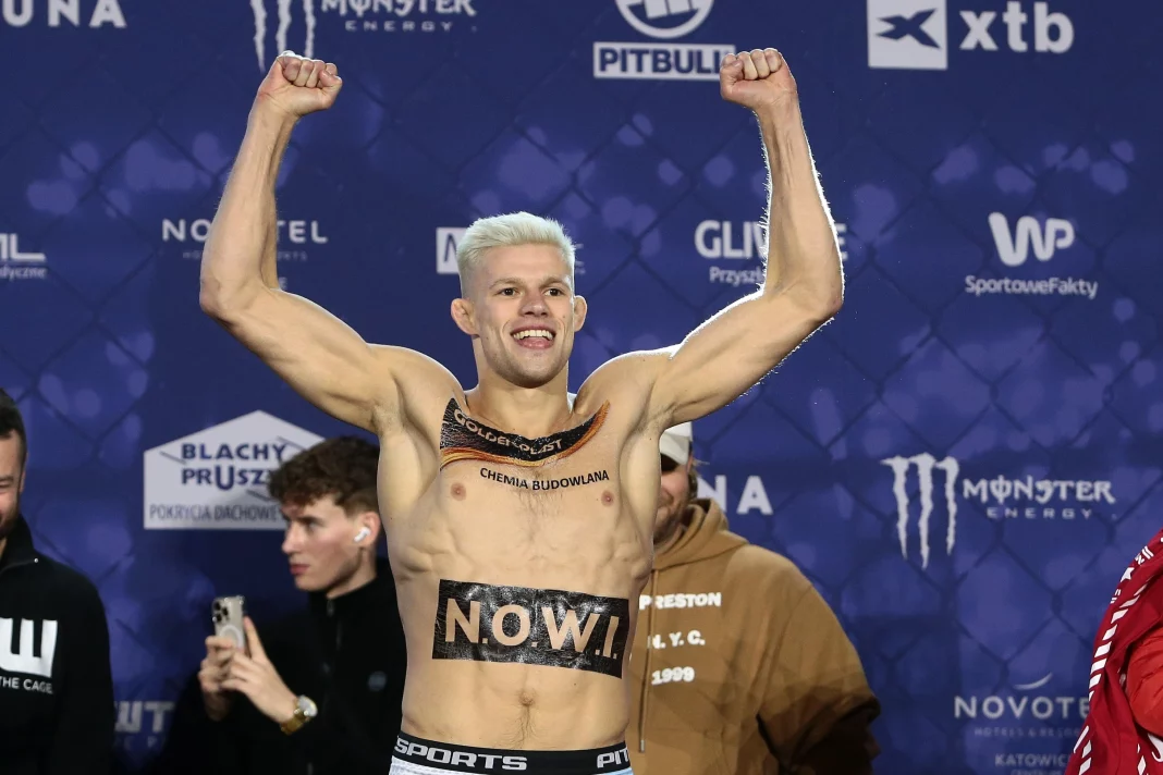 Jakub Wikłacz, KSW 77