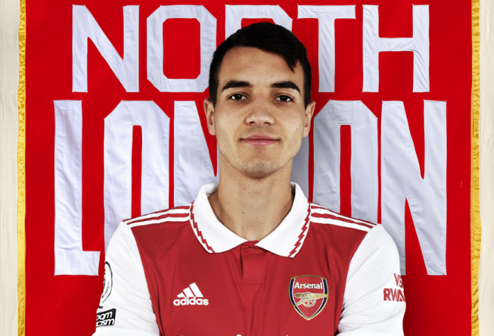 Jakub Kiwior, Arsenal Londyn