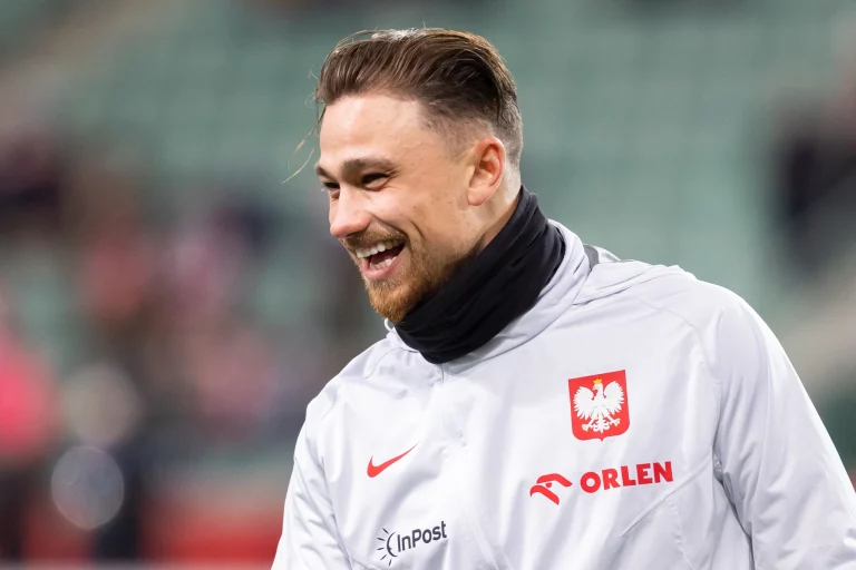 Matty Cash, Polska