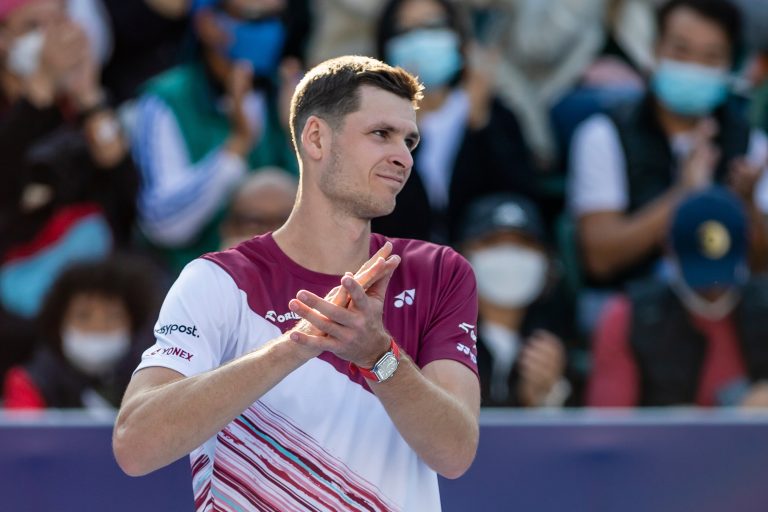 Hubert Hurkacz – Novak Djoković (02.03): Gdzie oglądać? Transmisja z wielkiego hitu turnieju ATP Dubaj