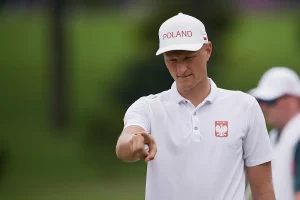 Adrian Meronk, golf