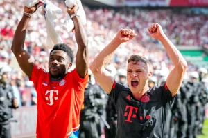 Davies, Kimmich, Bayern Monachium