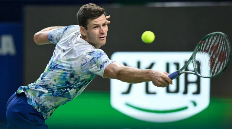 Ranking ATP Race. Hubert Hurkacz wciąż z szansami na grę w finałach