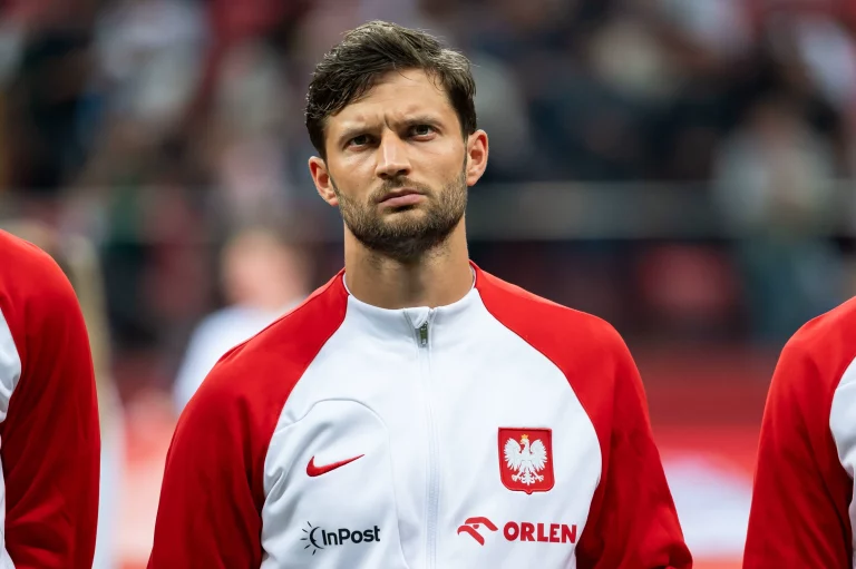 Bereszyński trenował indywidualnie. Zagra dopiero z Mołdawią?