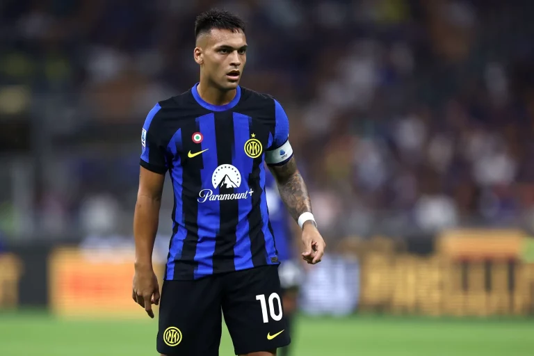 Inter Mediolan – AS Roma (29.10): Zakłady i Typy Bukmacherskie. Lautaro Martinez pokona bramkarza gości?