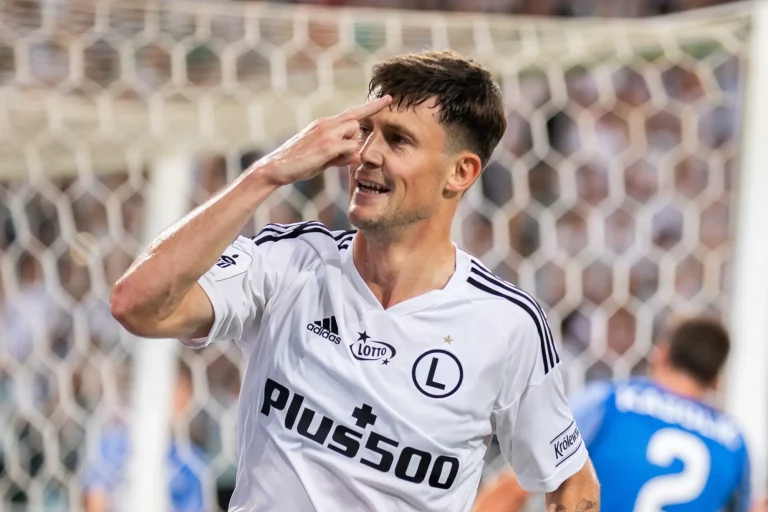 Marc Gual, Legia Warsyawa