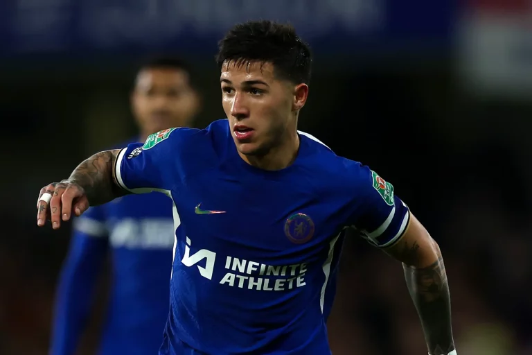 Enzo Fernandez podczas meczu Chelsea Londyn