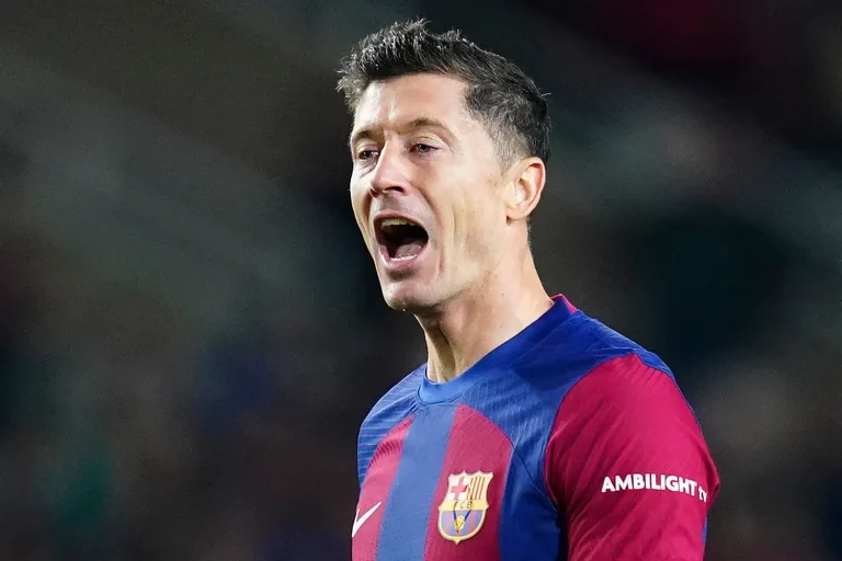 Robert Lewandowski, FC Barcelona