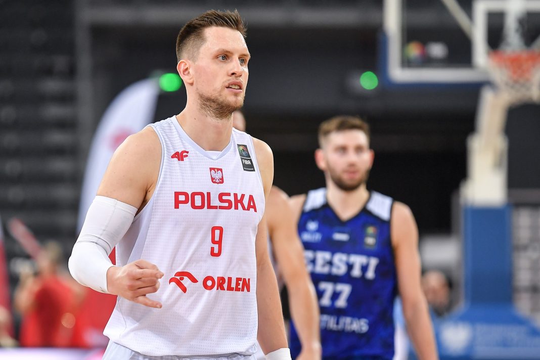 Mateusz Ponitka podczas meczu reprezentacji Polski w koszykówce