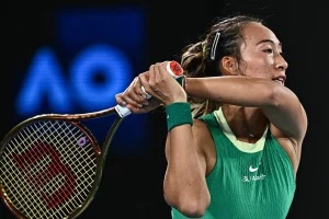 Qinwen Zheng podczas meczu półfinałowego Australian Open 2024