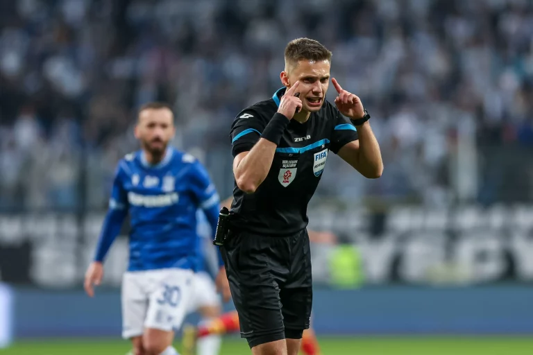 Damian Sylwestrzak w meczu Lecha Poznań