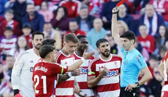 Czerwona kartka Kamila Piątkowskiego